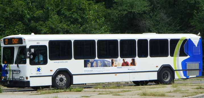 Go-Metro Cincinnati Gillig Phantom 952